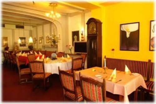 Hotel Restaurant Itzumer Pass Hildesheim Exterior photo