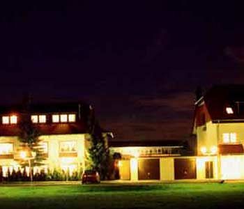 Hotel Restaurant Itzumer Pass Hildesheim Exterior photo